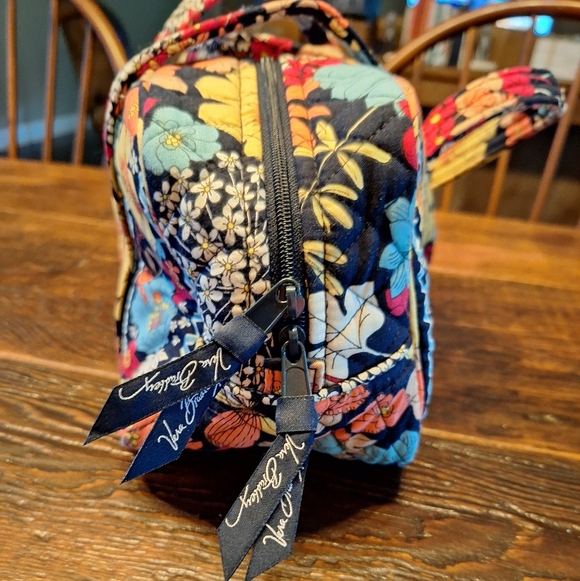 VERA BRADLEY FLORAL SHOULDER BAG-EUC - Picture 7 of 13